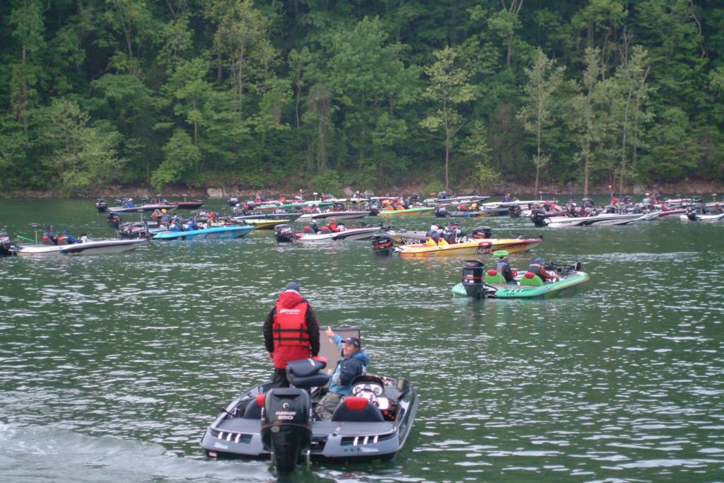 Image for Mountain Division anglers to fish Lake Cumberland