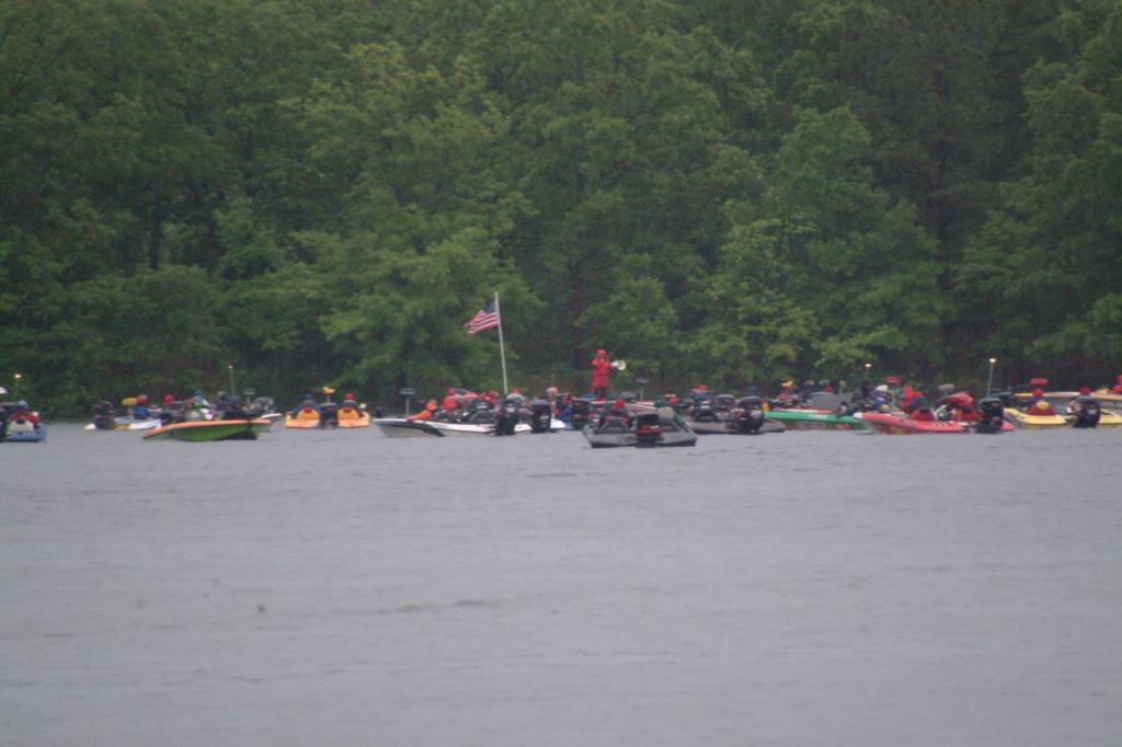 Image for FLW Tour off to soggy start on Kentucky Lake