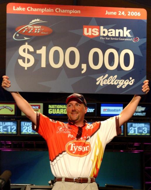 Pro Tracy Adams of Wilkesboro, N.C., earned a hard-fought victory and $100,000 Saturday on Lake Champlain in the final FLW Tour qualifier of 2006.