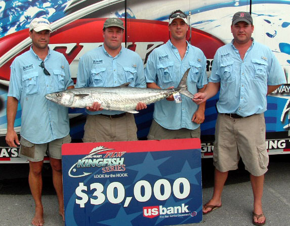 Image for Team Blue By U wins Wal-Mart FLW Kingfish Series event in Southport