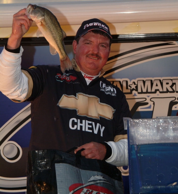 Image for Coggin Chevrolet to host Wal-Mart FLW Tour Chevy Pro Night