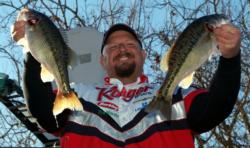 Jim Davis of San Jose, Calif., caught five bass weighing 13-1 and earned second place.