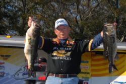 Pro Mike Cox of Huntsville, Ala.,. is in third place after day one.