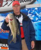 Pro Greg Vinson of Wetumpka, Ala., rallied back into third place today with a three-day total of 32 pounds, 6 ounces.