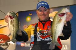 Kellogg's pro Dave Lefebre starts the tournament in fifth place with 12 pounds, 13 ounces.