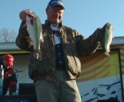 Marion, Ark., pro Mark Rose caught the heaviest limit of the day and finished the tournament in second place.