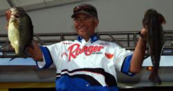 Chris Raza of Roseville, Calif., rounded out the top five pros with a catch of 27 pounds even.