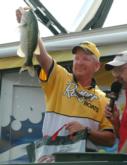 Barry Smith is the sixth-place pro with 79 pounds, 13 ounces over four days.