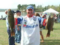 Maple Grove, Minn., pro Chad Grigsby leads after one day with five bass weighing 19 pounds, 6 ounces.