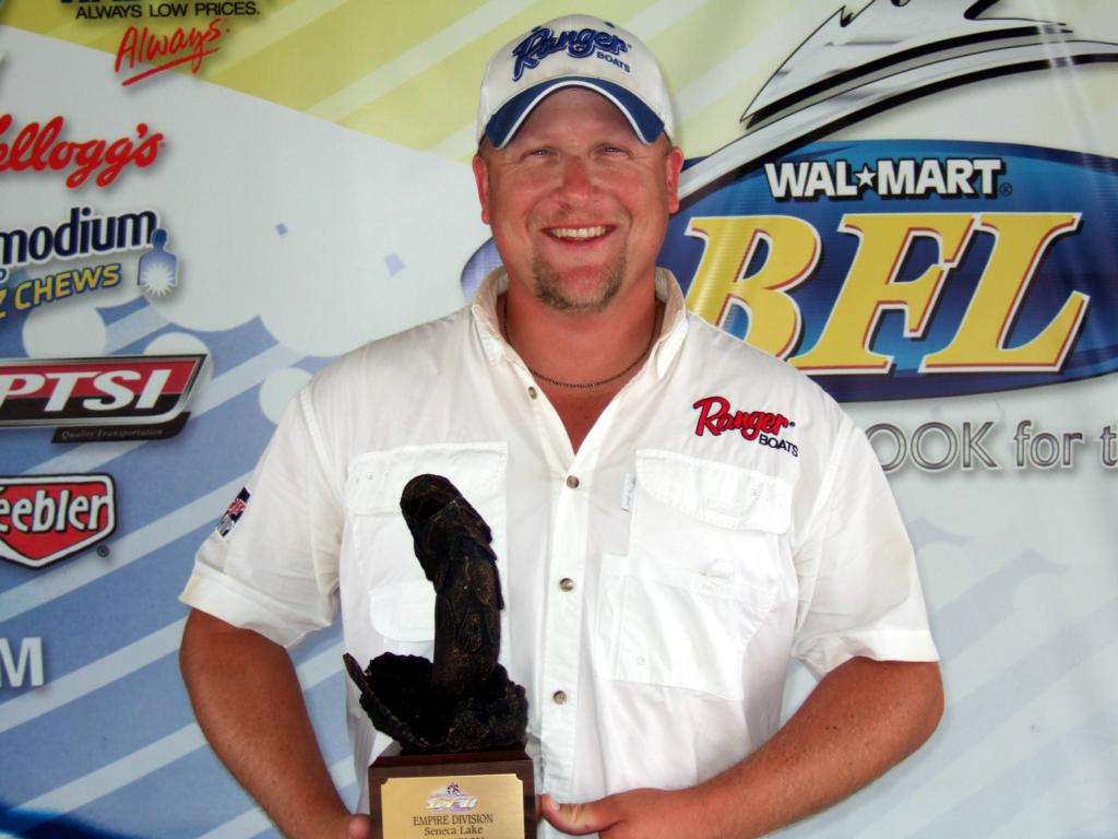 Image for Hartman wins Wal-Mart BFL event on Seneca Lake