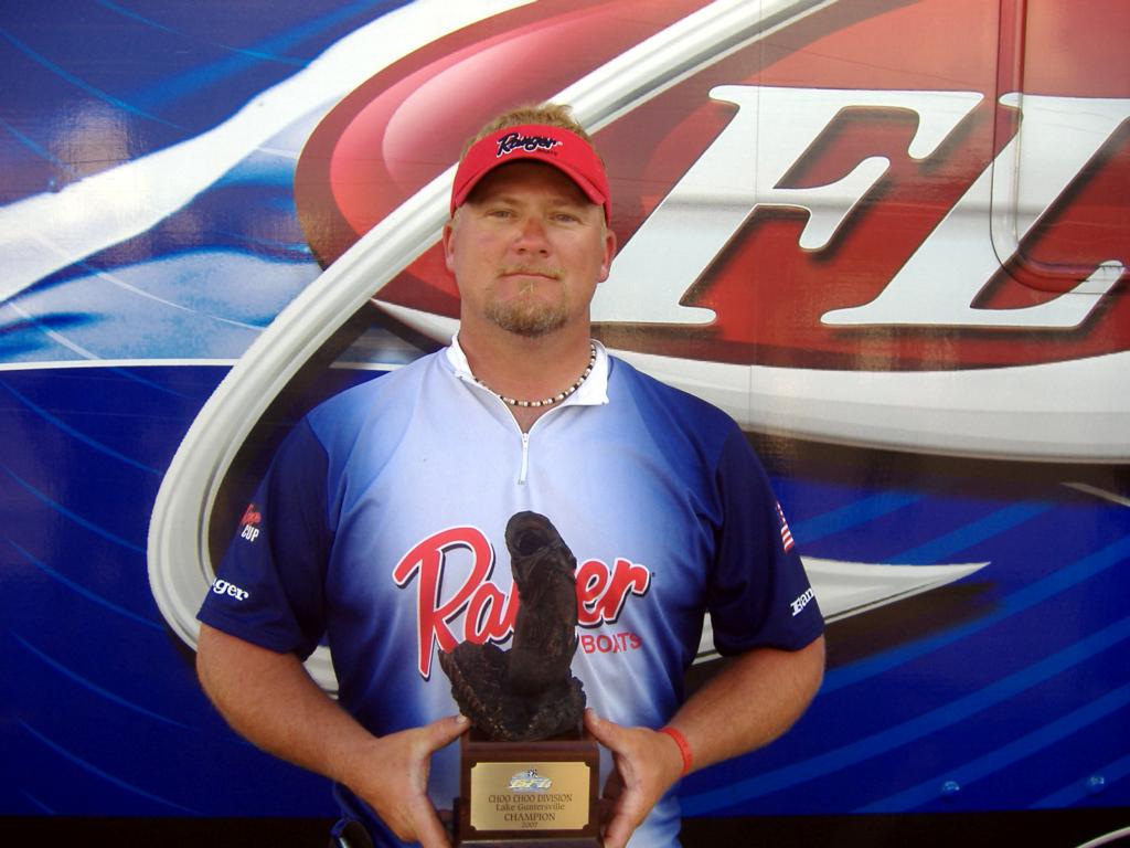 Image for Bass lives up to name in Guntersville Super Tournament