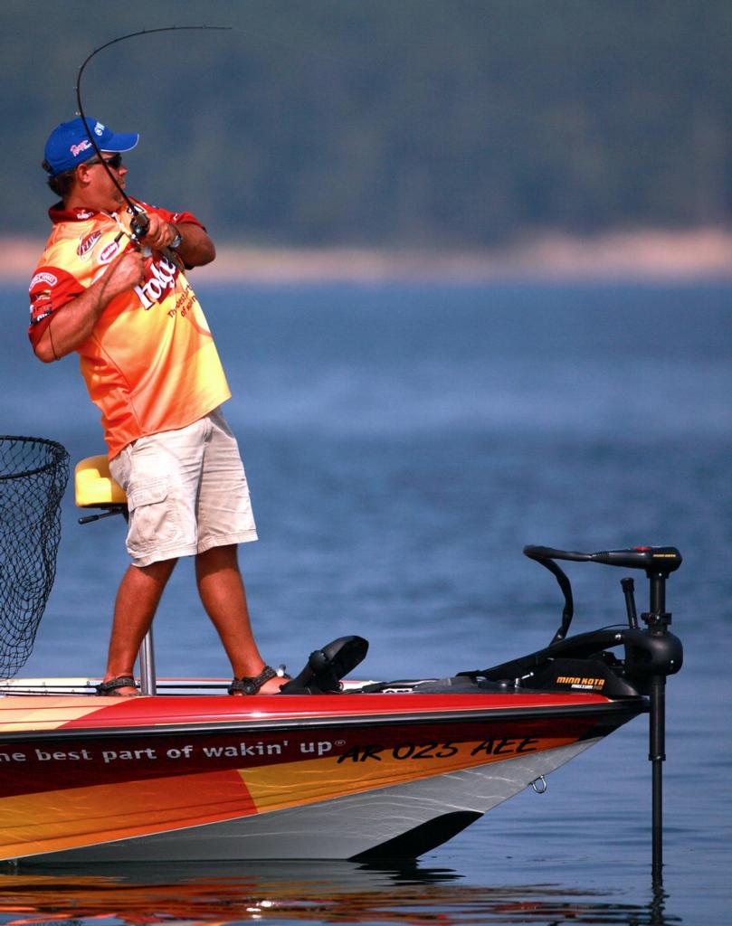 Image for Kissimmee area Wal-Mart stores to host Wal-Mart FLW Tour pro night