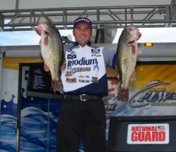 Phoenix, Ariz., pro Brett Hite is second with 43 pounds, 8 ounces over two days.