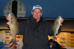 Veteran pro Mike Folkestad of Yorba Linda, Calif., turned in a 12-pound, 6-ounce stringer to finish the day in a tie for second place.