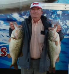 Robert Arnold leads the Co-angler Division with a two-day total of 53 pounds, 7 ounces.