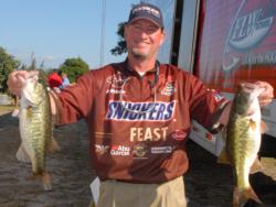 Snickers pro Greg Pugh of Cullman, Ala., grabbed the last qualifying spot with a three-day total of 40-12. 
