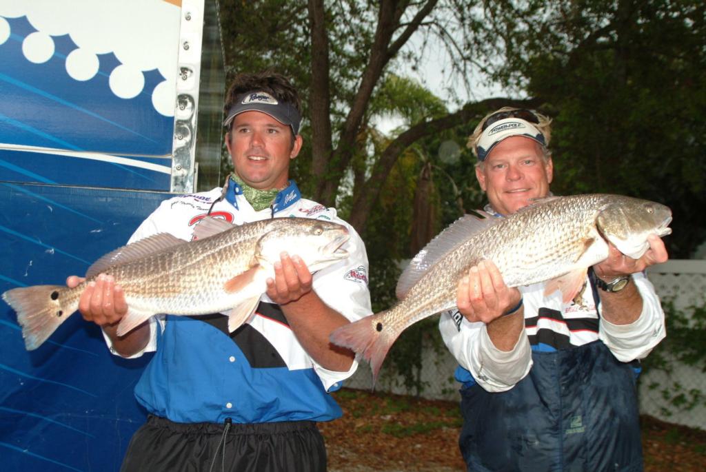 Wiggins-Tanner vault into FLW Redfish Series lead - Major League Fishing