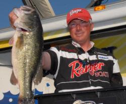 Pro Randall Tharp of Gardendale, Ala., had the best day of his week on Eufaula on day three, weighing in a limit for 17 pounds, 10 ounces for a three-day total of 46 pounds, 12 ounces to move into fourth place. 