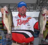 Pro Jim Dillard of West Monroe, La., is in fourth place with 17 pounds, 12 ounces.