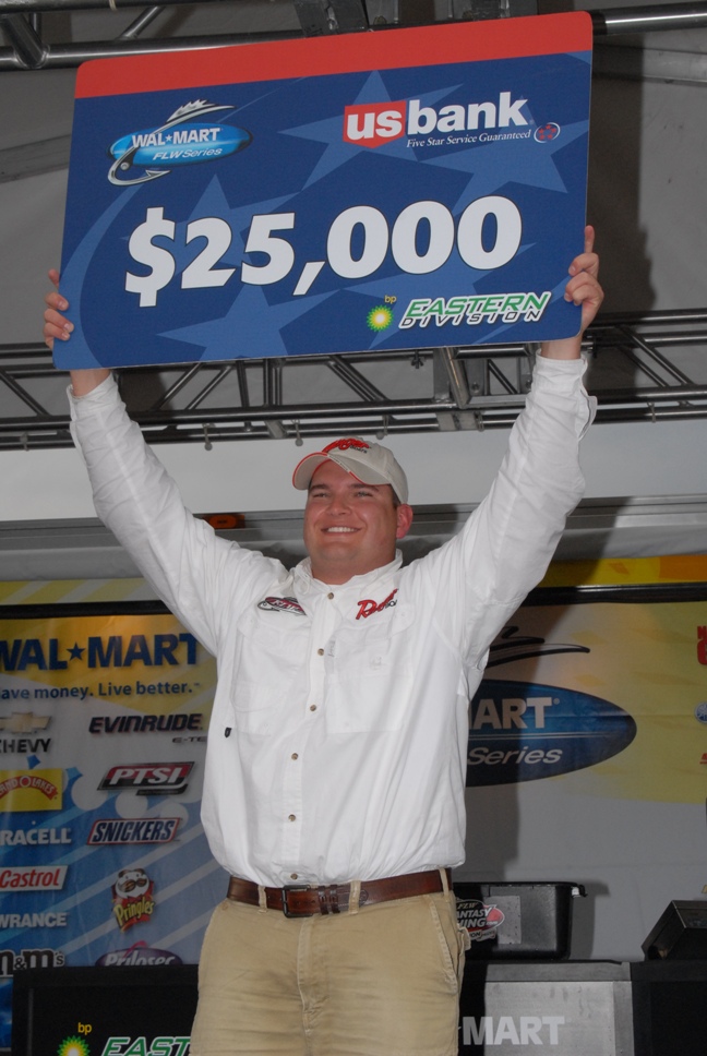 Image for Snavely snares co-angler title at Wheeler