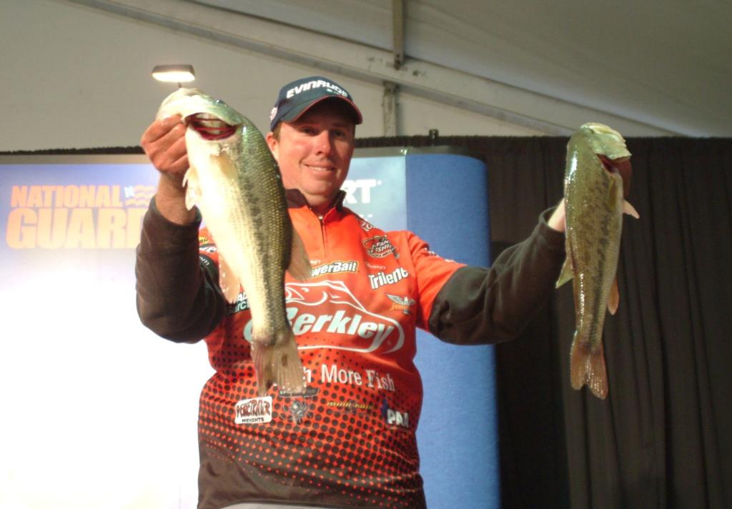 Image for FSN to highlight Wal-Mart FLW Tour event on Smith Lake