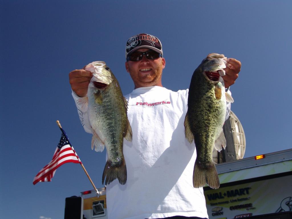 Despite mechanical woes, Curtiss continues his pro lead at Clear Lake -  Major League Fishing