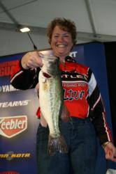 Fishing her first FLW Tour event, co-angler Dierdre Davison used a shaky head worm and tied for 21st place.
