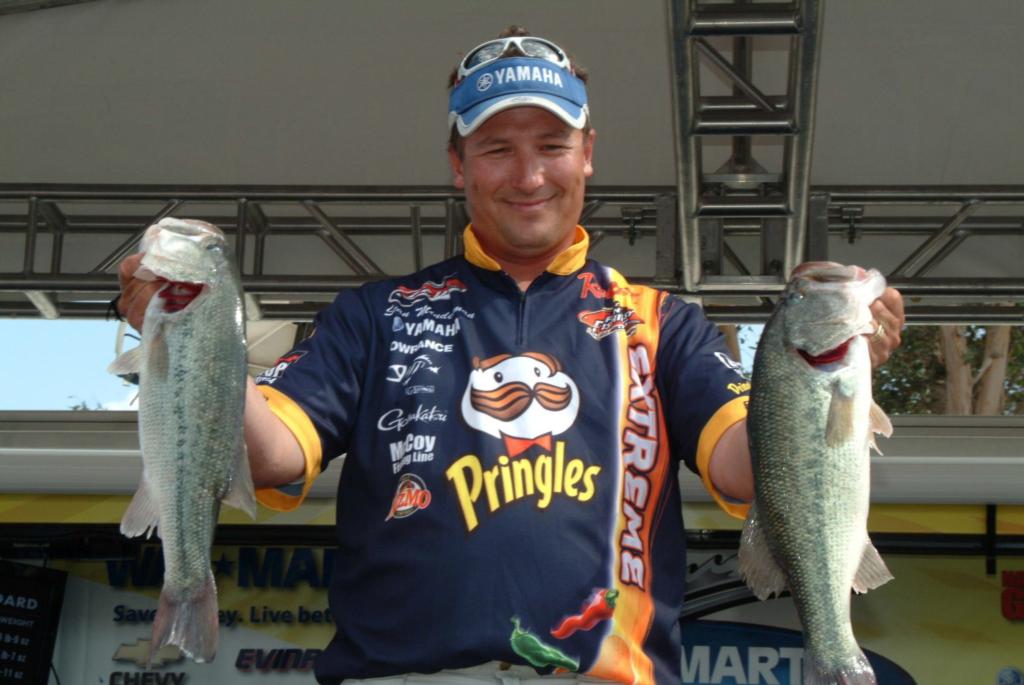 Image for Minderman leads Wal-Mart FLW Series event on Lake Mead