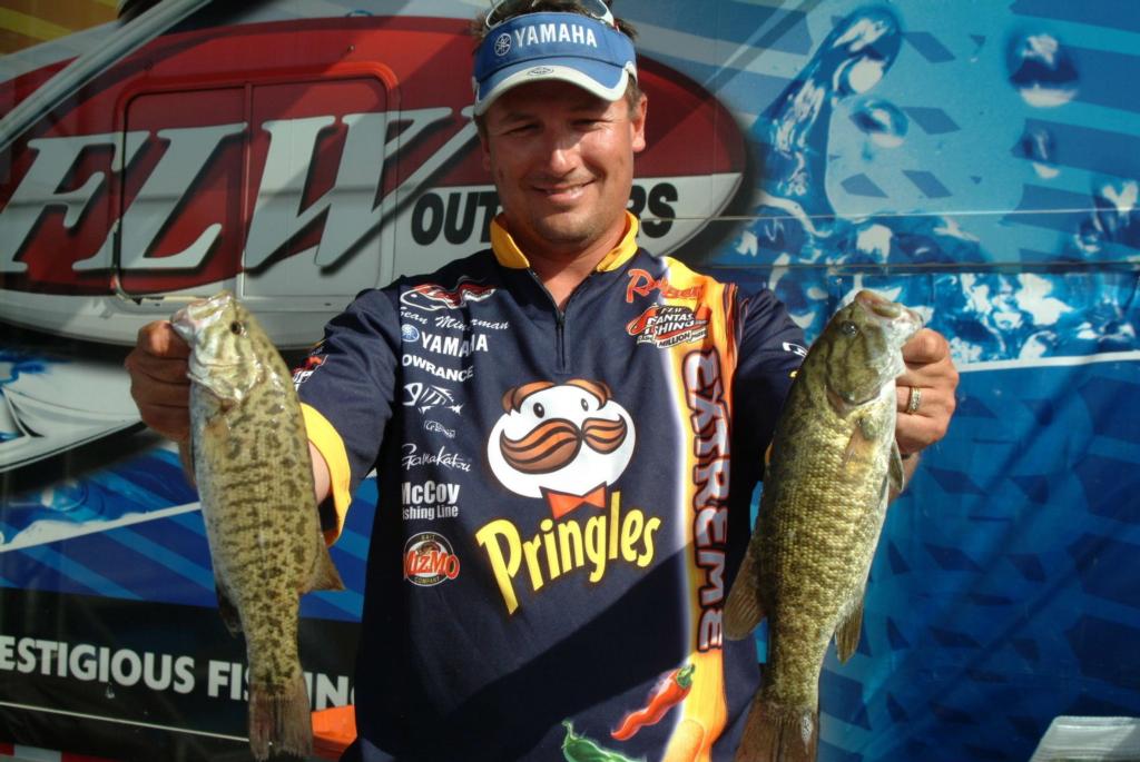Image for Minderman retains lead at Wal-Mart FLW Series event on Lake Mead