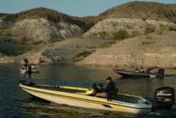 Third-place pro qualifier Jason Hickey heads toward the open waters of Lake Mead during the start of the finals.