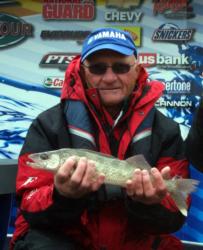 Co-angler Terry Etzkorn of Pierre, S.D., was runner-up at the Walleye Tour event on his home waters of Lake Sharpe.