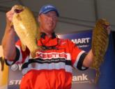 Pro Greg Vinson of Wetumpka, Ala., is tied for fifth with 20-10.