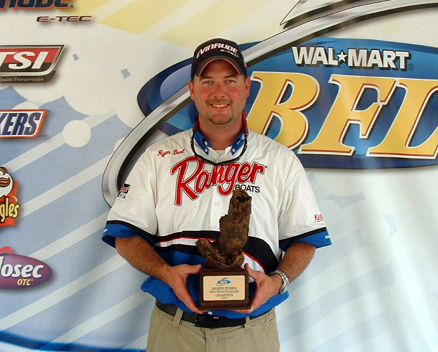 Image for Deal wins Wal-Mart BFL event on Ohio River