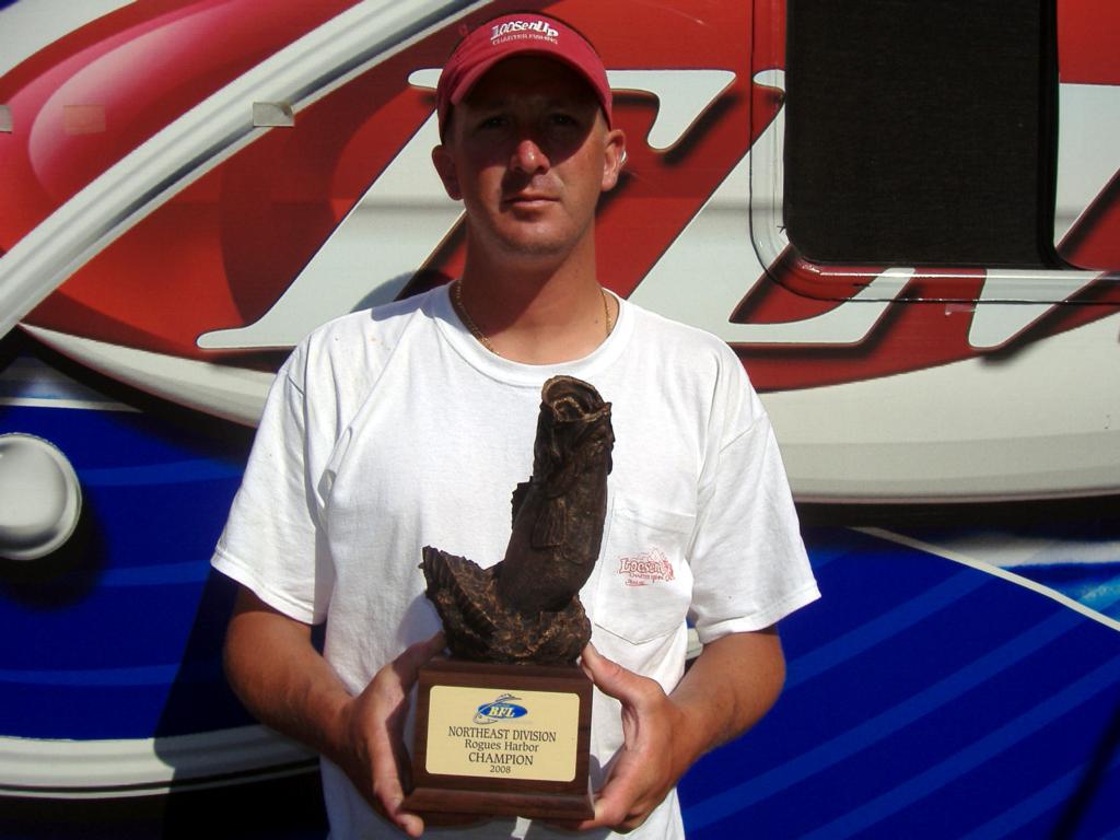 Image for Schmitt wins Wal-Mart BFL event on Chesapeake Bay