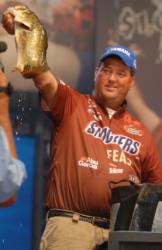 Snickers pro Chris Baumgardner of Gastonia, N.C., reeled in four keeper bass today for 10 pounds, 9 ounces putting him in fourth place.