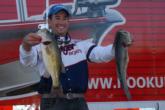Ott Defoe of Knoxville, Tenn., brought in 14 pounds, 5 ounces worth of largemouths on day two to move into third place with two-day total of 28 pounds, 6 ounces.