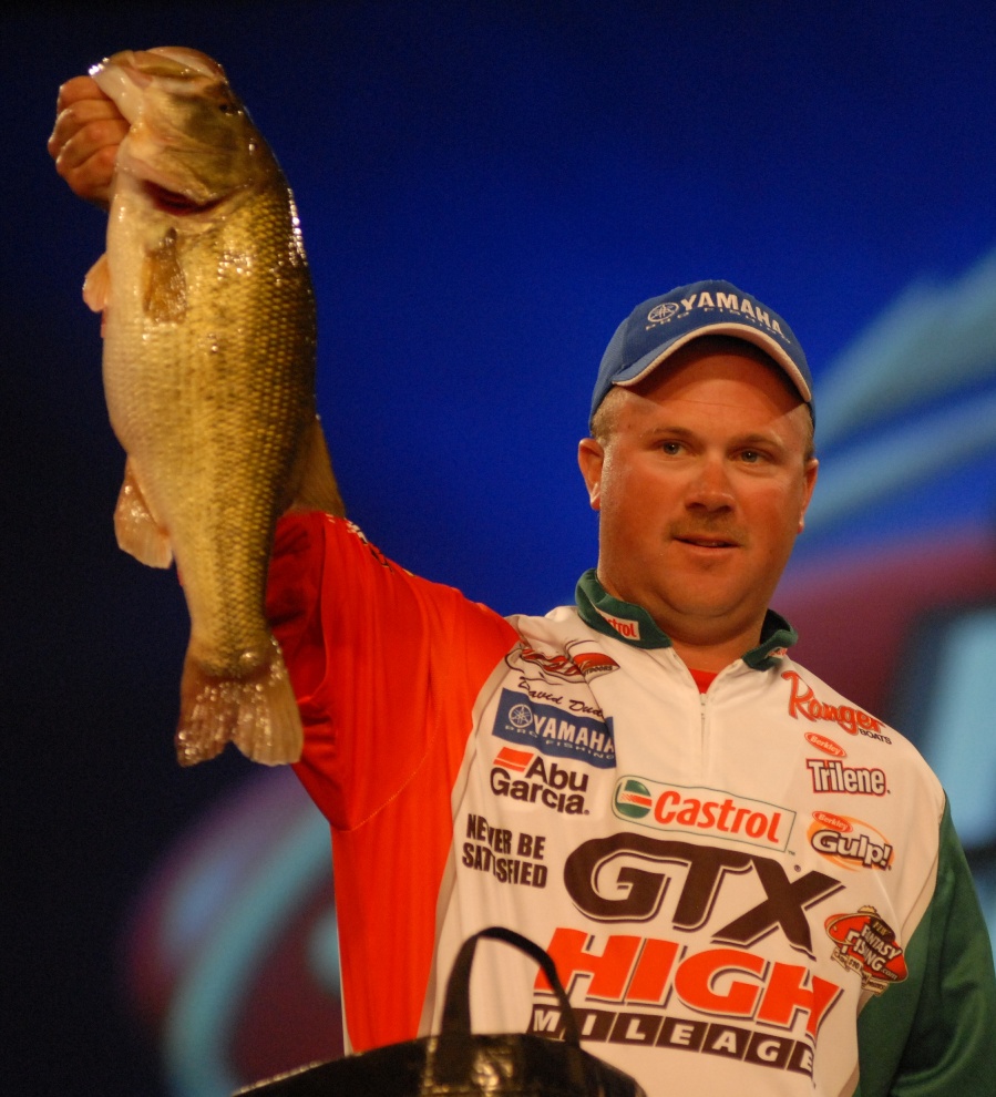 Image for Castrol pro angler David Dudley at grand opening ceremony