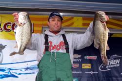 Pro Robert Lee of Angels Camp, Calif., is in fourth after day one at Clear Lake.