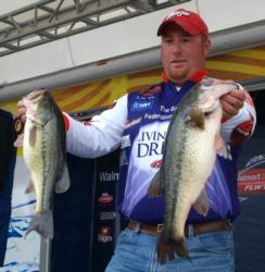 North Carolina pro Brian Travis caught a 19-pound, 3-ounce limit Friday, which tied for the heaviest catch of the day.