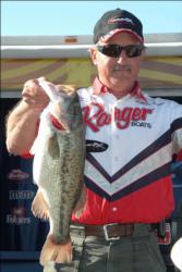 Dewayne Bonham of Brentwood, Calif., walked away with the big bass award in the Pro Division after netting a 6-pound, 4-ounce largemouth.