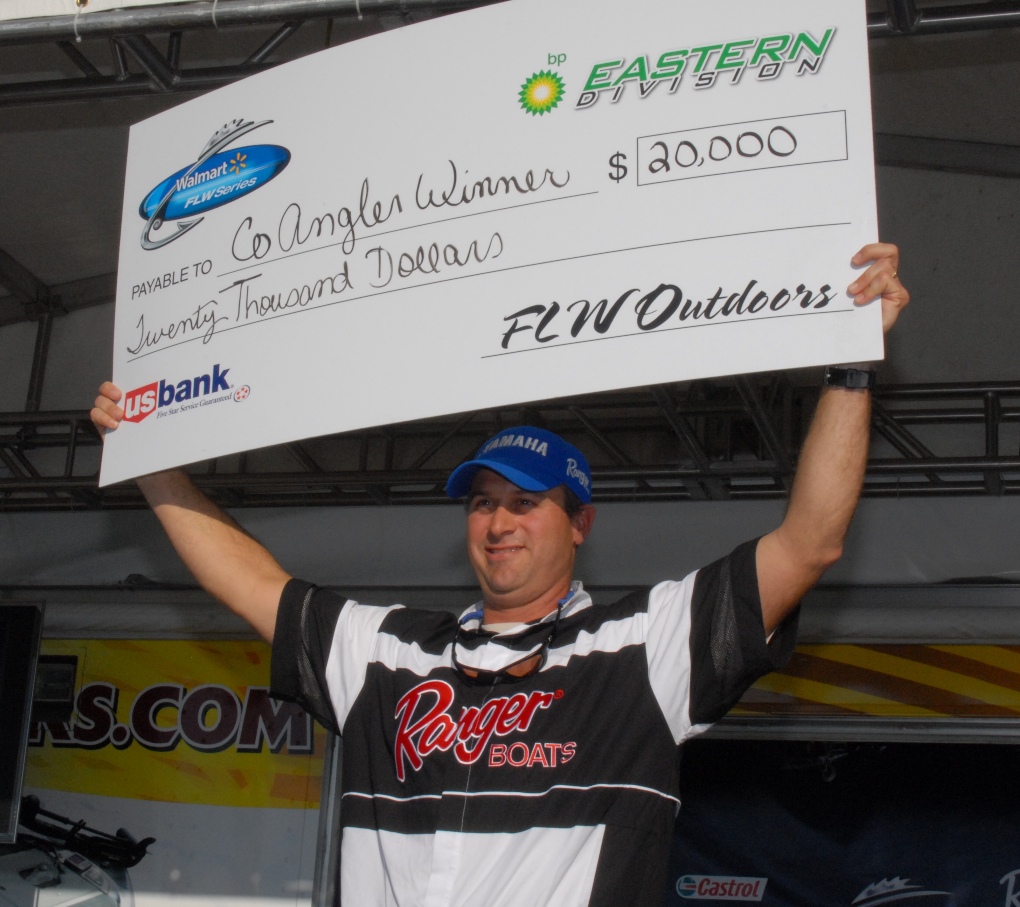 Image for Hults wins Co-angler Division of FLW Series on Lake Eufaula