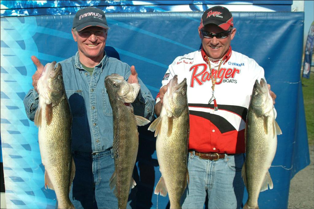 Image for Vandemark leads Walmart FLW Walleye Tour event on Lake Erie