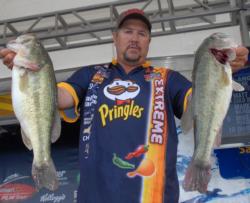 Pringles pro Jimmy Millsaps of Canton, Ga., is in third place after day one with 22-1.