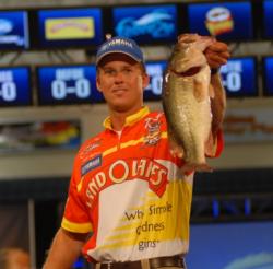 Land OLakes pro Keith Williams holds down the fourth-place spot with 17-13.