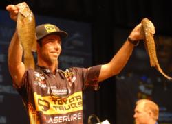 Mike Iaconelli grabs the 5th place spot after day day one with 7-10