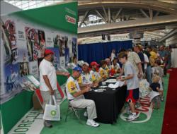 Meeting professional anglers and picking their brains for fishing knowledge is one of the main attractions of a Family Fun Zone.