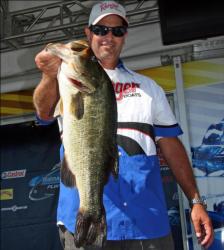 This 8-pound, 8-ounce beauty earned pro Jon Strelic the day