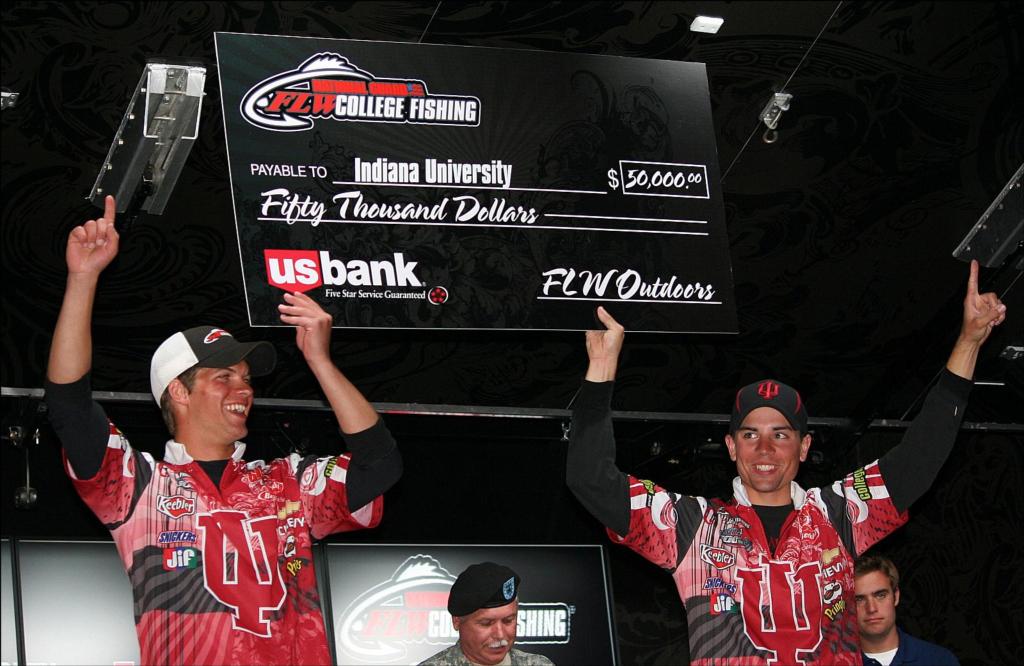 Image for Indiana University wins FLW College Fishing Central Regional Championship