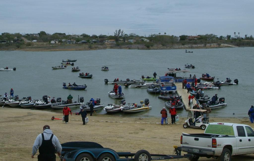 Image for Wicked weather spoils American Fishing Series opener
