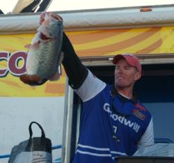 Keith Combs holds up his second-biggest bass from day three on Falcon Lake.